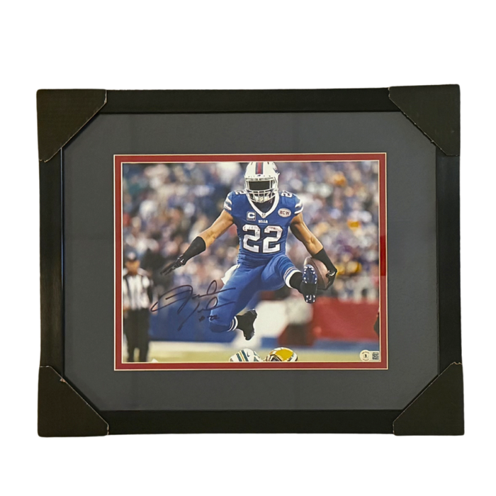 Fred Jackson Signed Hurdle vs. Green Bay Packers 11x14 Photo Professionally Framed