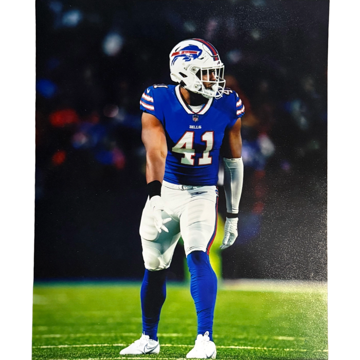 Reggie Gilliam Unsigned Ready in Blue/White 8x10 Photo