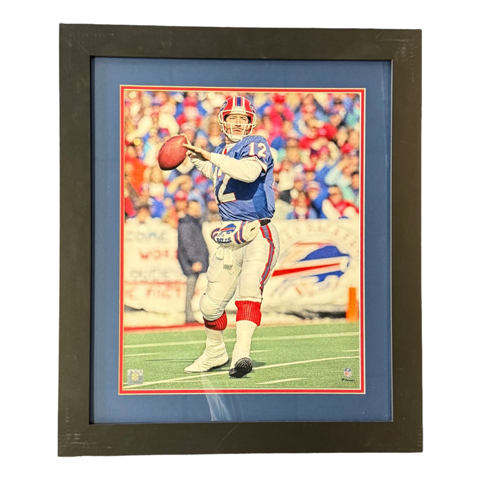 Jim Kelly Unsigned About to Throw 16x20 Photo - Professionally Framed