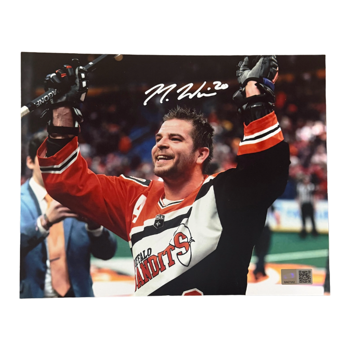 Nick Weiss Signed Arms up 8x10 Photo