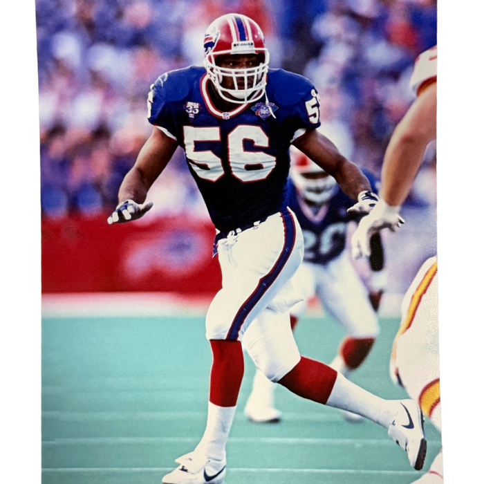 Darryl Talley Unsigned Blocking in Blue 8x10 Photo
