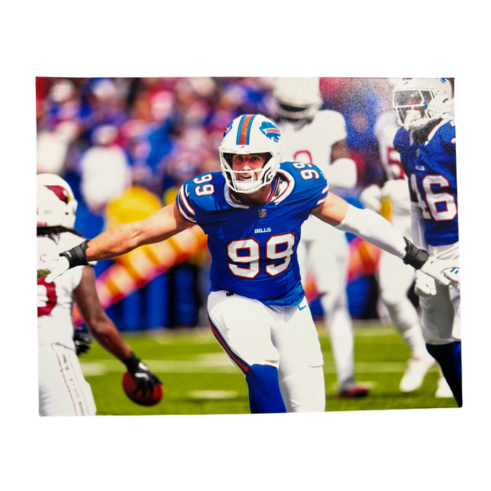 Casey Toohill Unsigned Incomplete Celebration vs. Cardinals 8x10 Photo