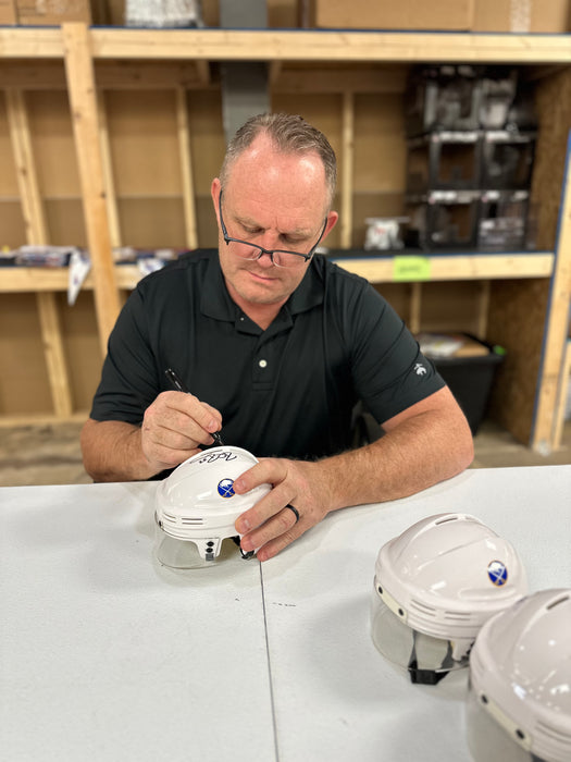 Rob Ray Signed Buffalo Sabres White Mini Helmet with "3207 PIM"