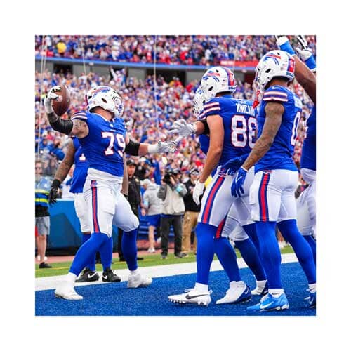 PRE-SALE: Spencer Brown Signed SPIKE! Photo PRE-SALE TSE Buffalo 