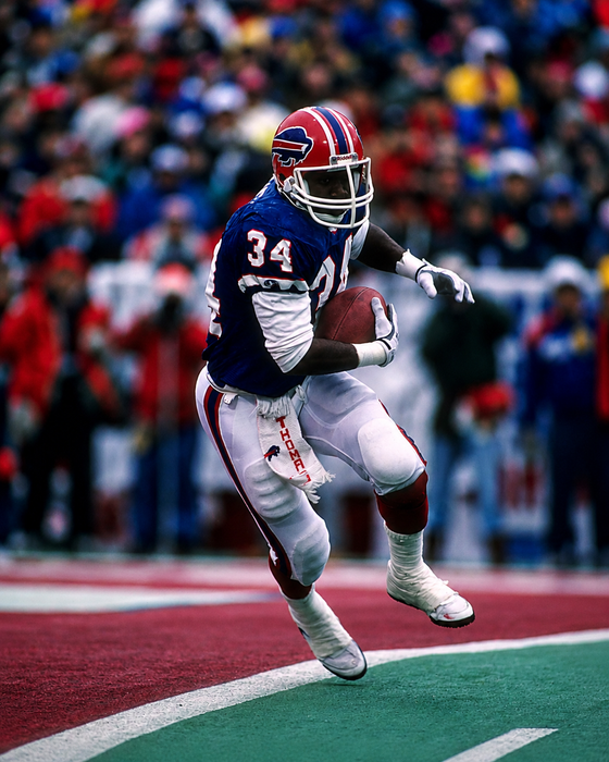 PRE-SALE: Thurman Thomas Signed in Blue with Ball Photo