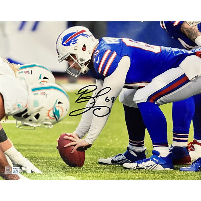 Reid Ferguson Signed Snapping Football Photo Signed Photos TSE Buffalo 11x14 